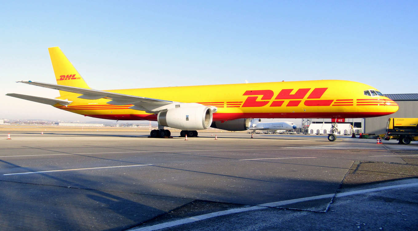 STR 29. und 30.12.2016  DHL 757 G-DHKC/E mit und ohne Latten  Img_8810