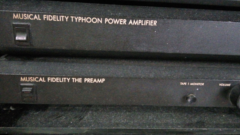 Musical Fedility Typhoon Poweramp and The preamp Img_2019