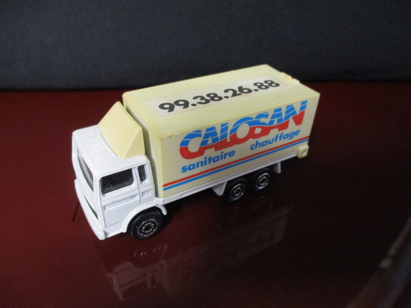 N°265 RENAULT CONTAINER Calosa10