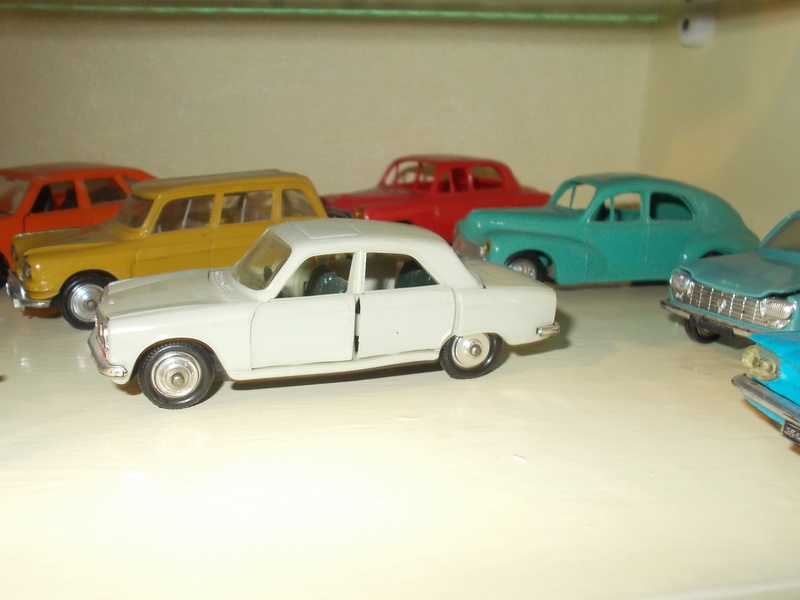 ROCHETAILLEE SUR SAÔNE (69) Compte rendu de l expo de petites NOREV au musée de l automobile en 2017 ... Norev_10