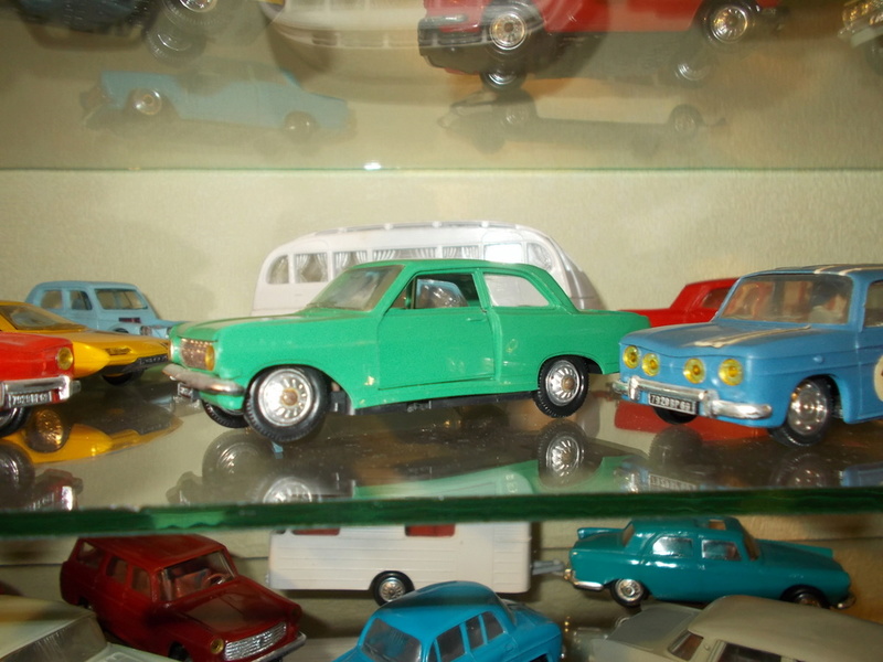 ROCHETAILLEE SUR SAÔNE (69) Compte rendu de l expo de petites NOREV au musée de l automobile en 2017 ... Norev_12