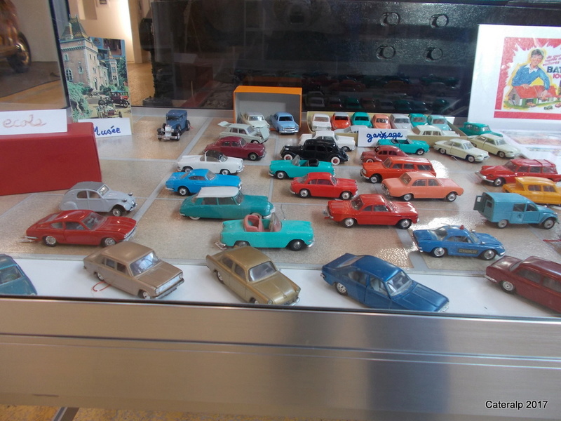 ROCHETAILLEE SUR SAÔNE (69) Compte rendu de l expo de petites NOREV  au musée de l automobile en 2017  ... Rochet69