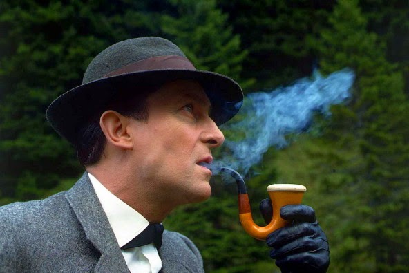THE pipe of Sherlock Jeremy10