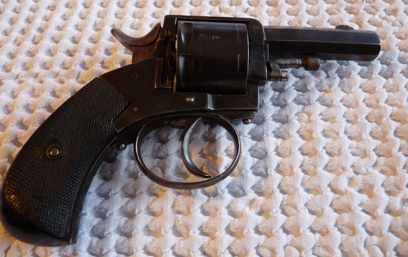 Identification revolver de type Bulldog P1080410