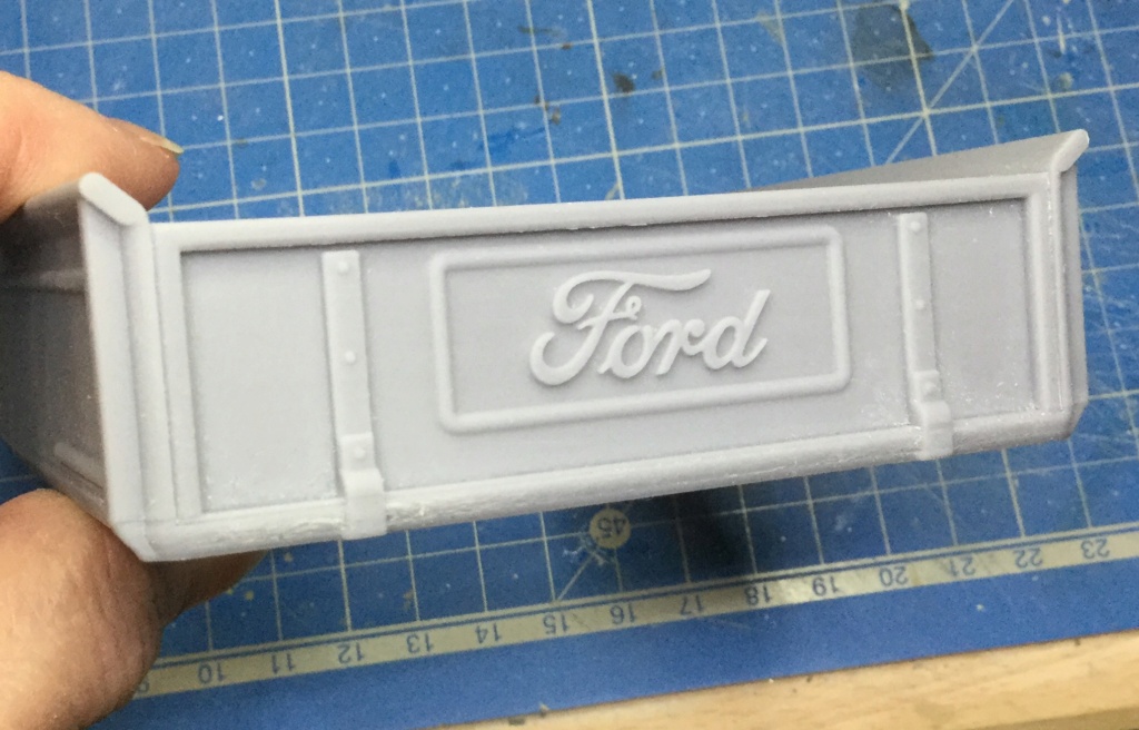 Ford 31 pickup au 1:12 - Page 2 E87e6c10