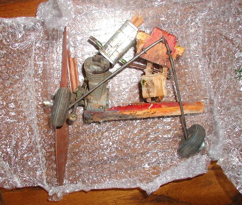 A crashed engine as art? 36_and14