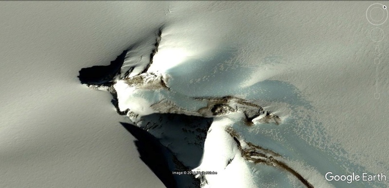 Pareidolie et Google earth - Page 45 141