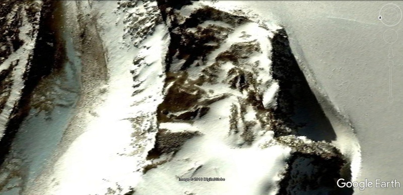 Pareidolie et Google earth - Page 45 234