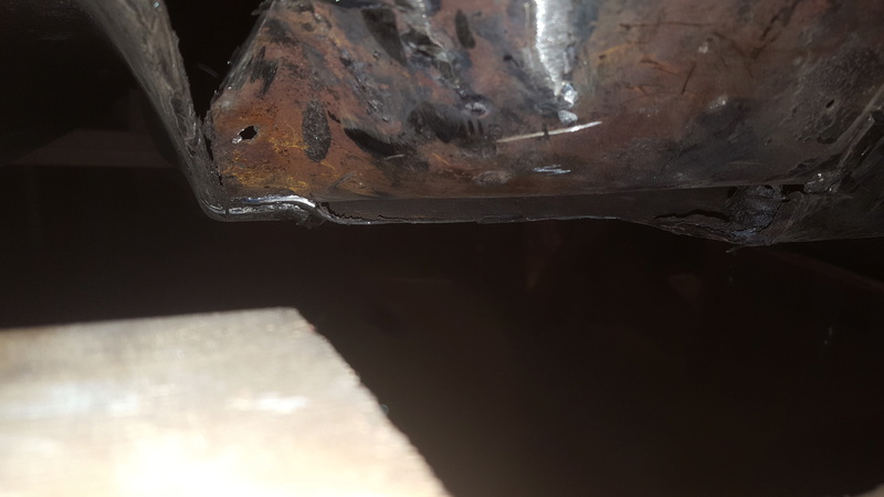 Floor pans don't look right 20170114