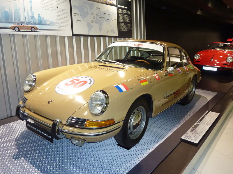 Sortie Musée Porsche et Musee Mercedes P1170127