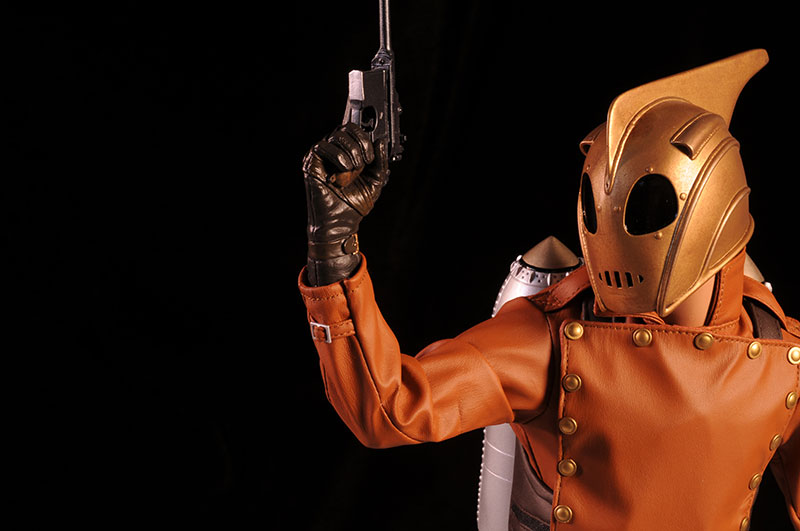 Collection n°529 : Rocketeer67 - MAJ oct 2020 - T-rex 1:5 chronicle collectibles - Page 19 Review10