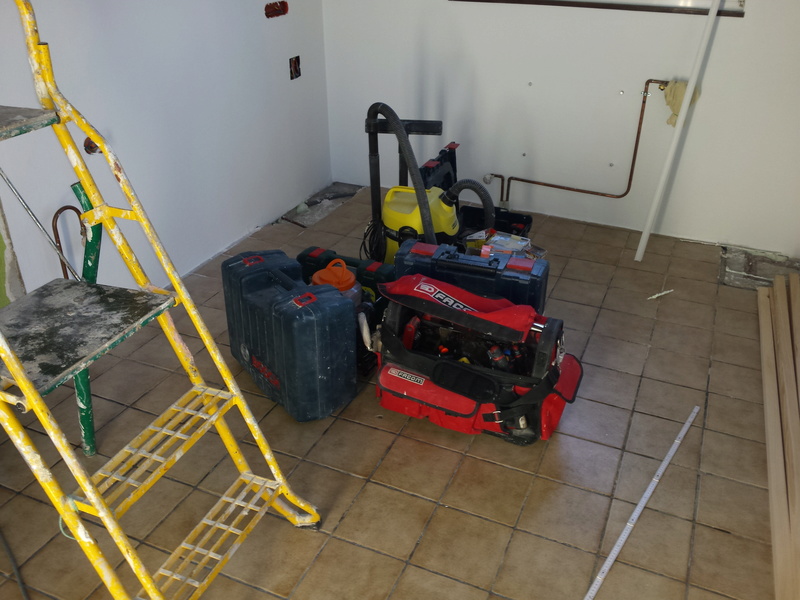 UNE CUISINE EN TRAVAUX qui n'en finissent pas....... - Page 4 20170212