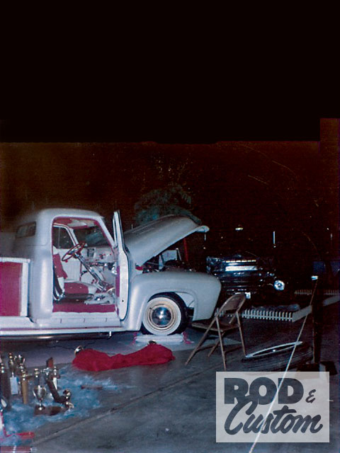 1953 Ford F-100 -The Mountain Pearl -  Otto Rhodes and Bill Dickey  0910rc25