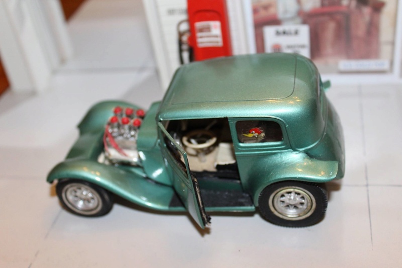 Vintage built automobile model kit survivor - Hot rod et Custom car maquettes montées anciennes - Page 7 15016310