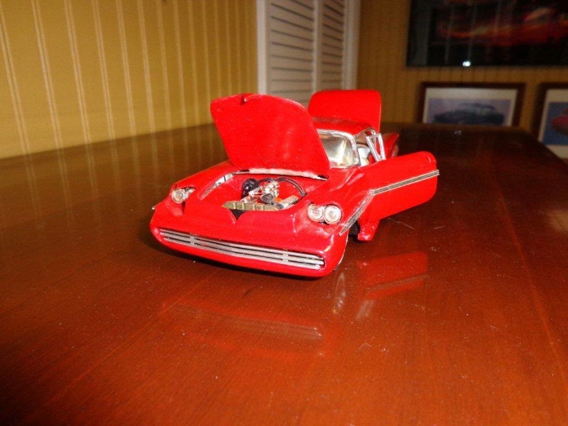 Vintage built automobile model kit survivor - Hot rod et Custom car maquettes montées anciennes - Page 7 15110210