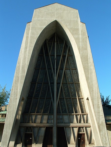 Église Sainte-Thérèse - Metz (France) -   Jean-Louis Jolin &  Michel Goutal  Metz_e10
