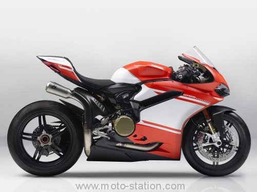 Belles mécaniques  Ducati11