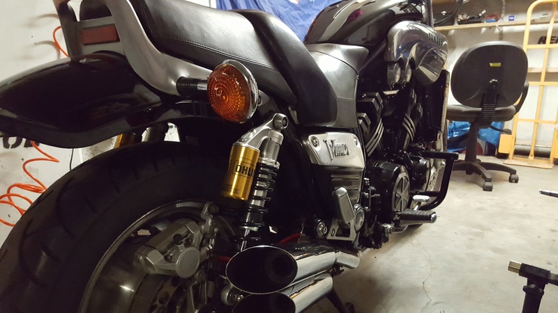 Jai reussi un wheeling Ohlins10