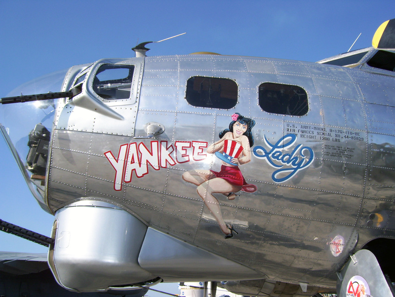 HK models B-17G Yankee Lady au 1.32  - Page 7 B-17_y10