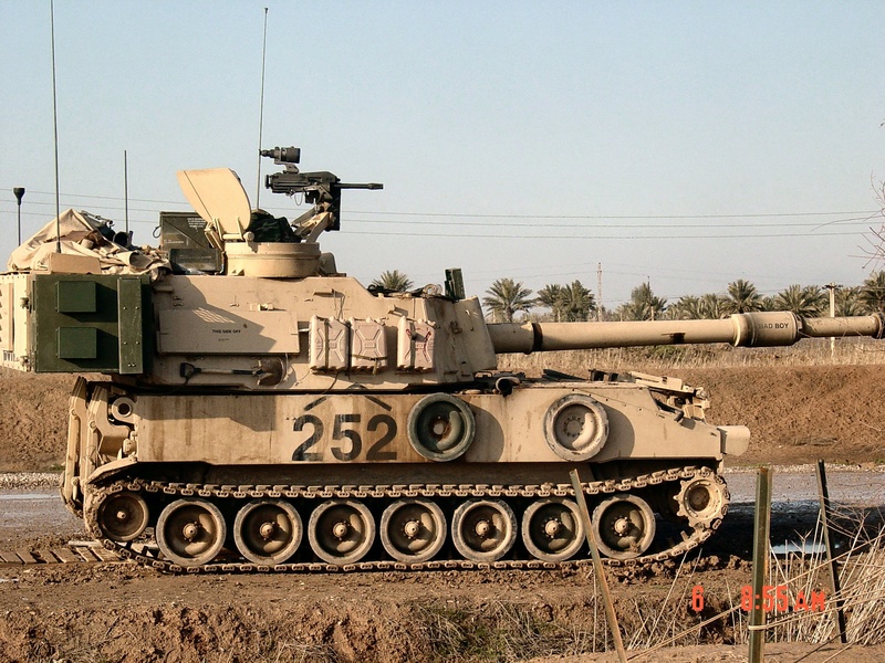 M109 PALADIN T62 IRAQI FREEDOM  Img_1114