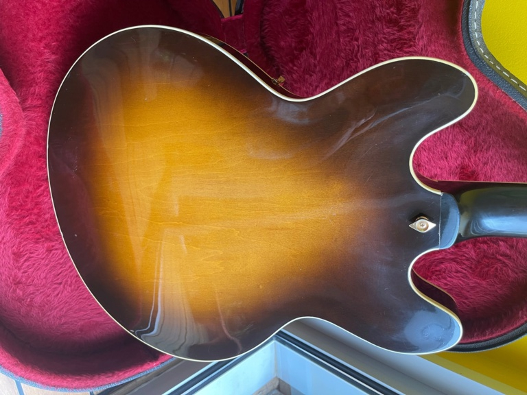 Echange Gibson ES347 de 1981 contre bonne acoustique Img_2513