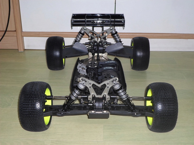 TLR 8ight-T 3.0 E 211