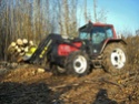 Cherche tracteur+chargeur 60-80ch petit budget. Dscn1410