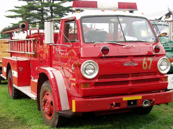 DODGE  L-700 PUMPER  FIRE DEPARTMENT Dodge_10