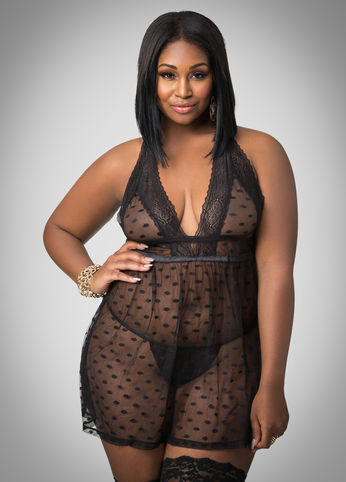 African American curvy and confident beauties show off their figure 054-8210