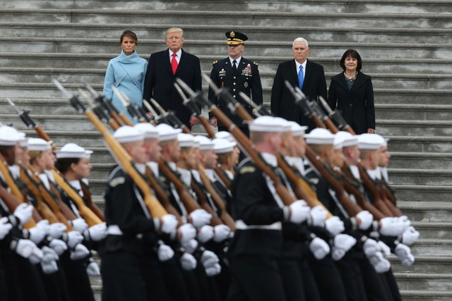 America Has Sworn In Its 45th President Donald Trump 21live10