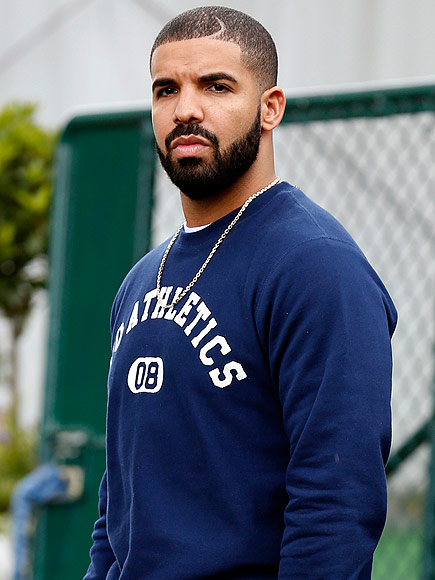 Drake ‘s VIEWS Now 4 Times Platinum, To Open NYC OVO Flagship Store Drake-10