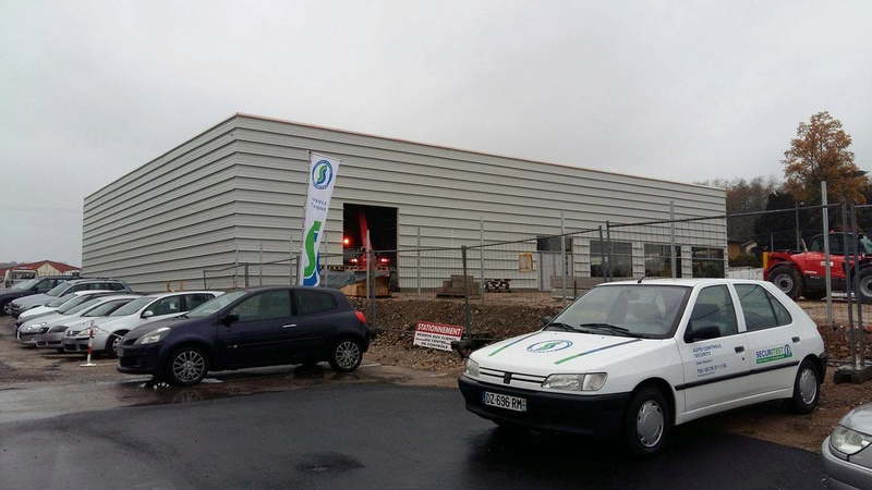 La vie des commerces à Mirecourt Garage11