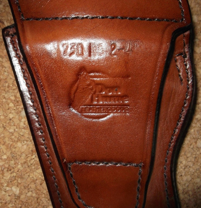 identification holsters 00812