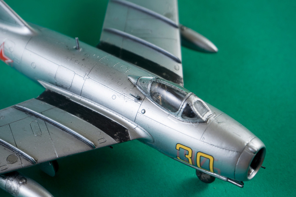 MiG-15bis 1/72 - Eduard -  MAJ  19/12/2016 - Page 8 Pb290016