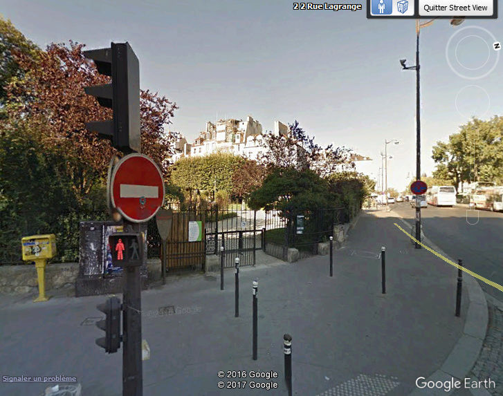 (Jeu) Cherchez l'erreur avec Street View - Page 3 Car10