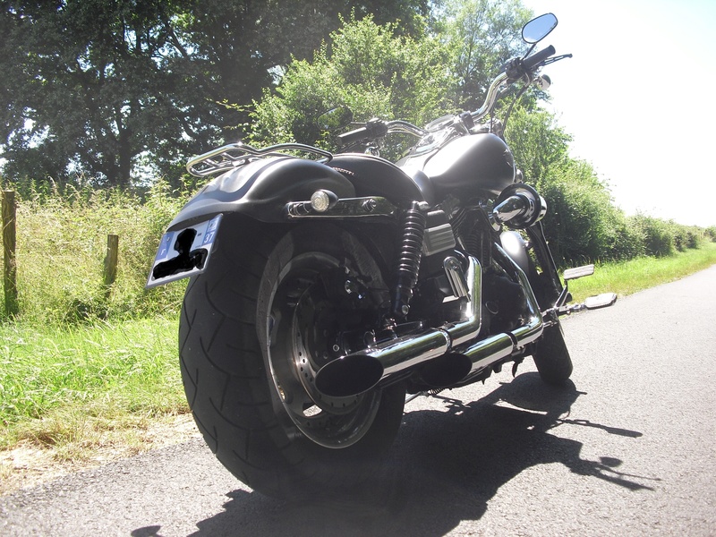 Remise de la plaque sous le GB du Street Bob 16_jui10