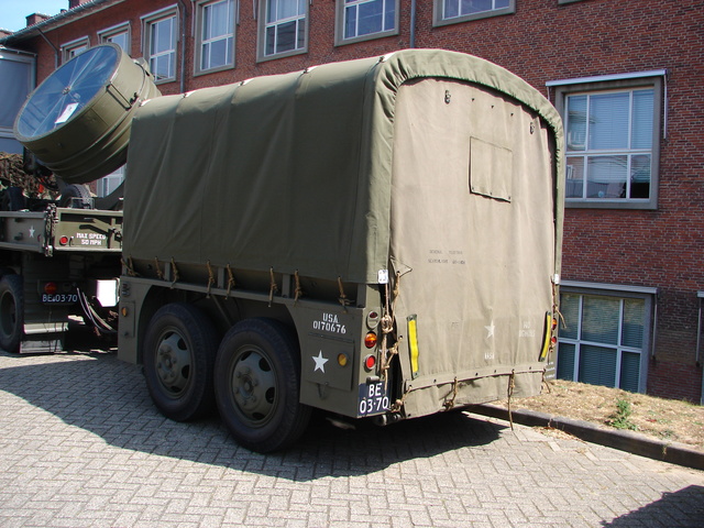 LES VEHICULES DE LA 4th INFANTRY DIVISION : LA REMORQUE 2t FRUEHAUF M17 Dsc04810