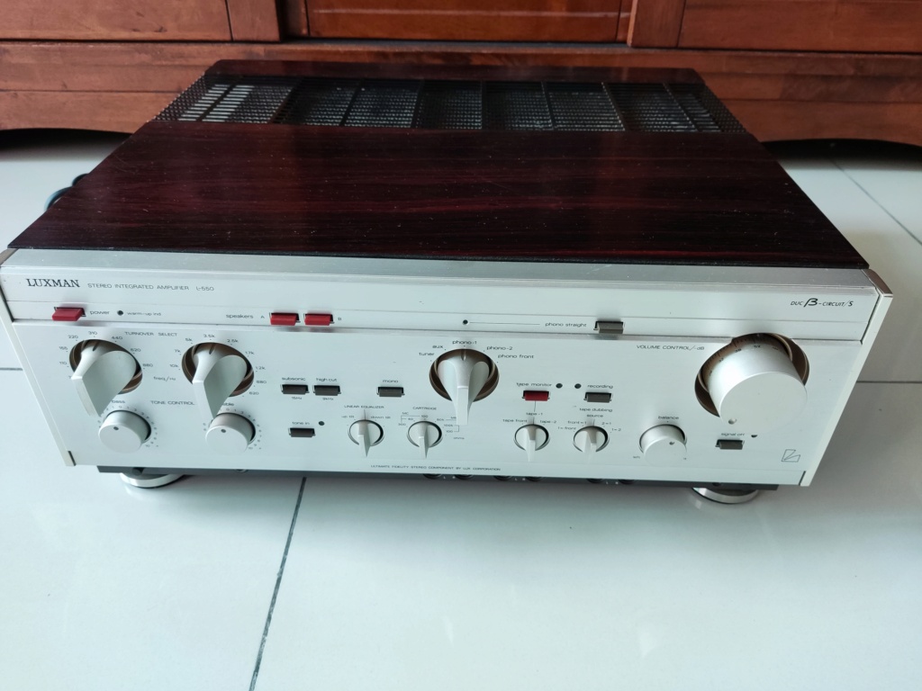 Luxman L-550 integrated amplifier Luxman10