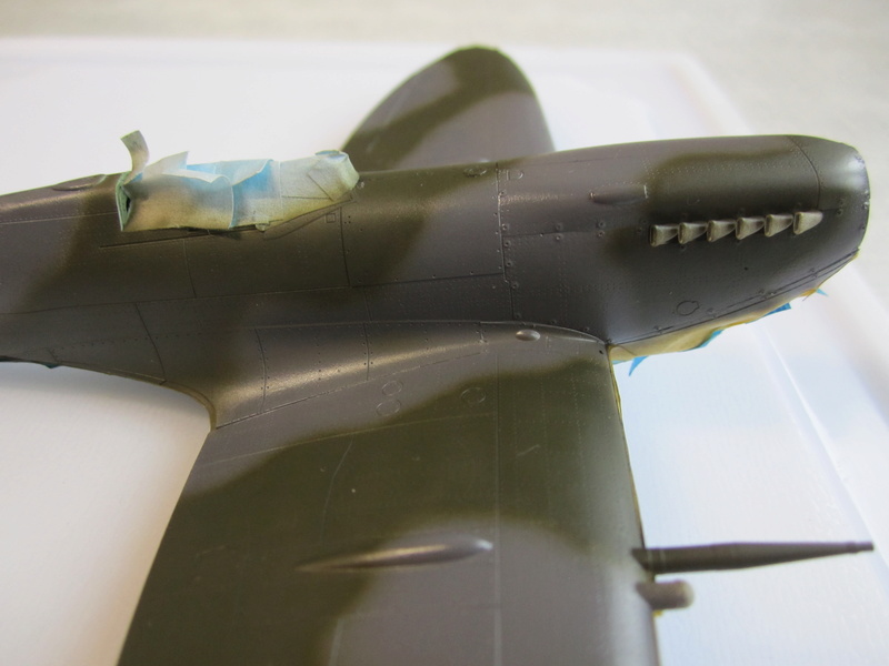 Supermarine Spitfire Mk.IXc [eduard 1/48°]  Img_2222