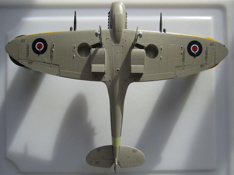 Supermarine Spitfire Mk.IXc [eduard 1/48°]  Img_2239