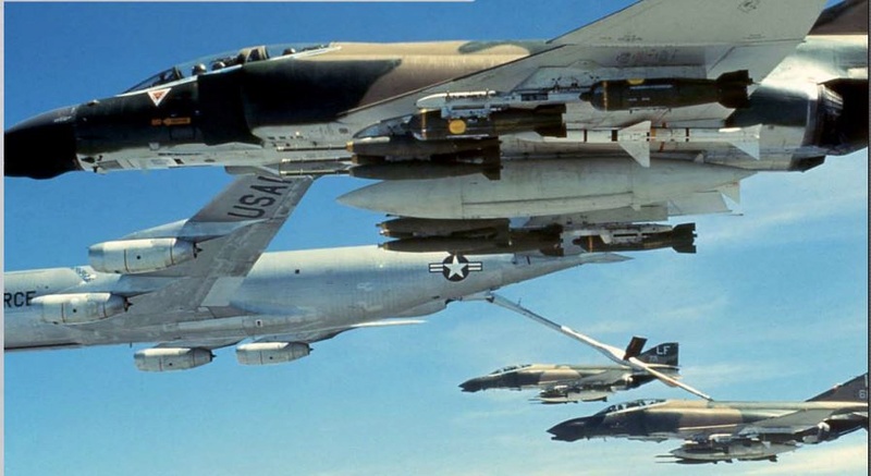 [Eduard] 1/48 - McDonnell-Douglas F-4C Phantom II "Nam 1968"  - Page 17 L1060022