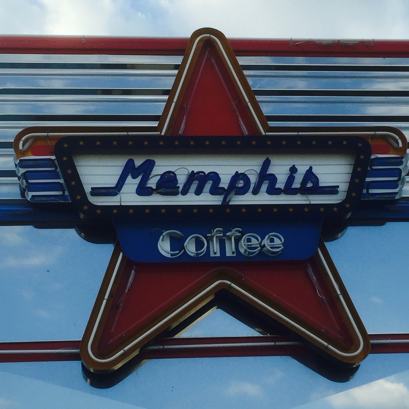 Memphis Coffee - chaîne (77,...) Img_1211