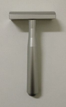 Revue du General de Colonial Razors - Page 8 20170146