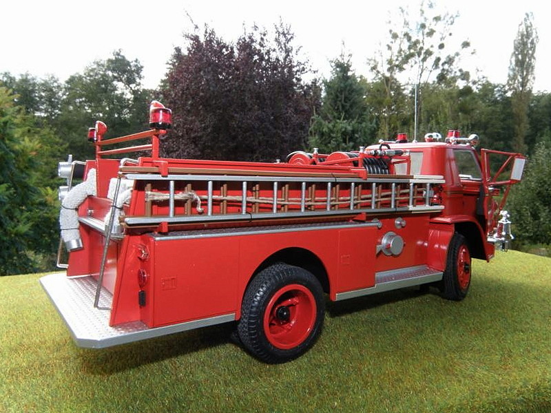 DODGE  L-700 PUMPER  FIRE DEPARTMENT 00910