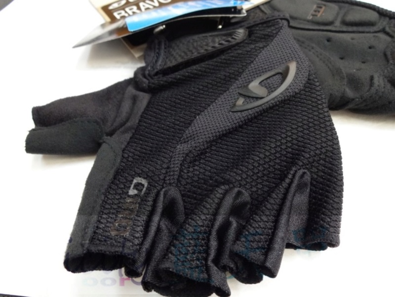 香港行貨! Giro Bravo Gel padding Super-fit 專業短指手套 - HK195/對 (工商寫字樓速遞送貨) Dsc00312