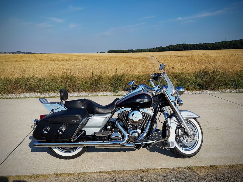 Road King uniquement, combien sur Passion-Harley  - Page 23 20160810