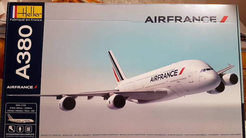 Airbus A380 - AIRFRANCE - Heller - 1/125 - éclairage LED 20161210