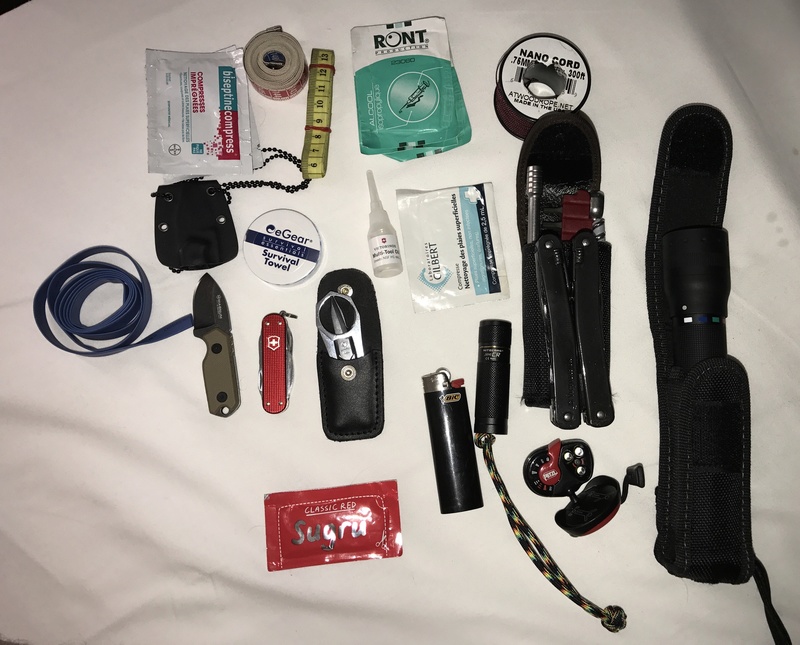 Mon EDC, en images, un autre EDC, et quelques bricoles, qu'en pensez-vous? Img_5119