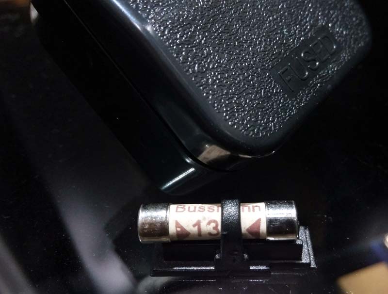 2-Pin Euro Plug to 3-Pin UK Mains Adapter 2pin_a14