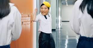 What is your opinion of PSY and the video ( daddy) and all others Daddyi10